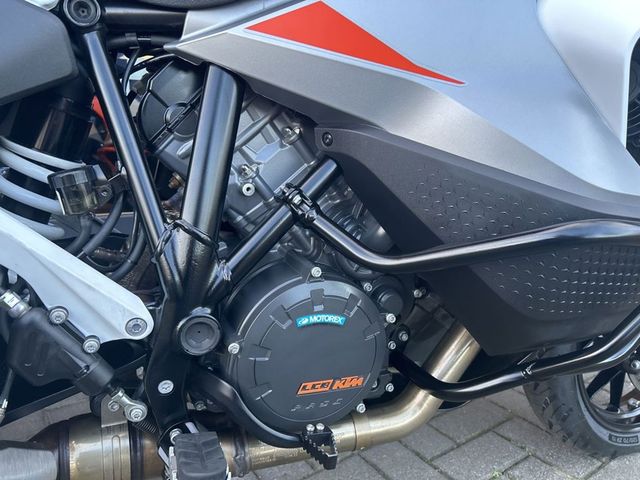 ktm - 1290-super-adventure-s