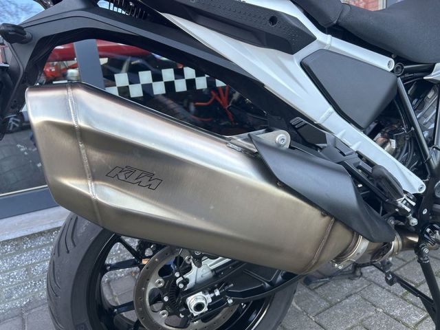 ktm - 1290-super-adventure-s