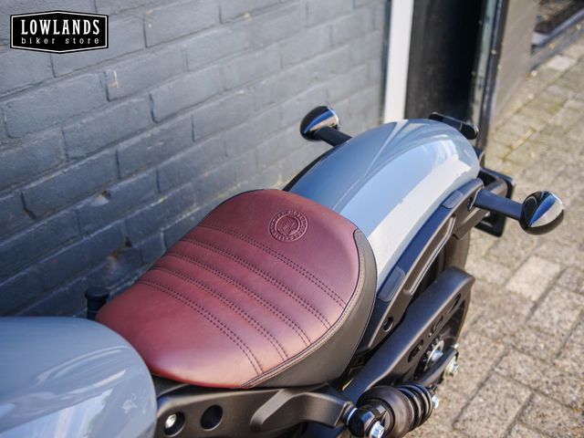 indian - scout-bobber-twenty