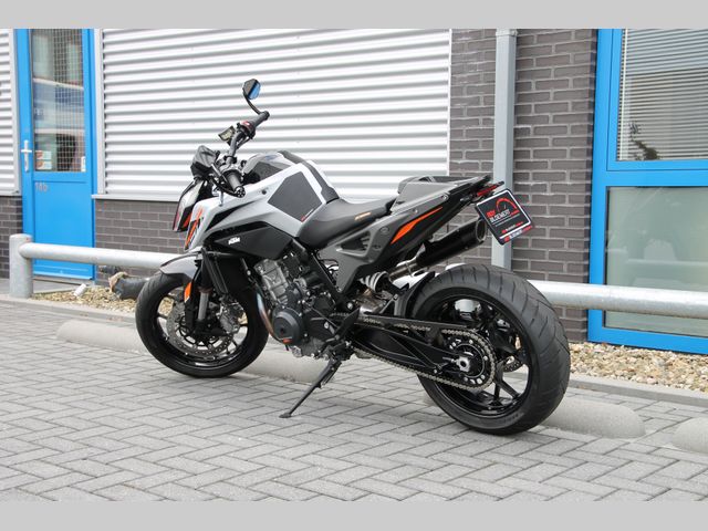 ktm - 790-duke-l