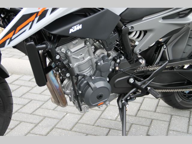 ktm - 790-duke-l