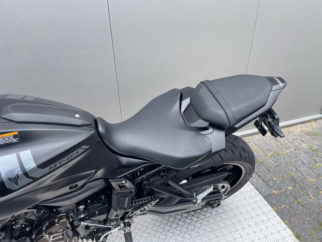 yamaha - mt-07-abs