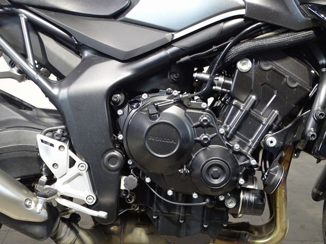 honda - cb-1000-hornet