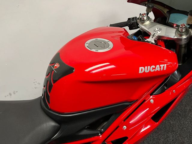 ducati - 848