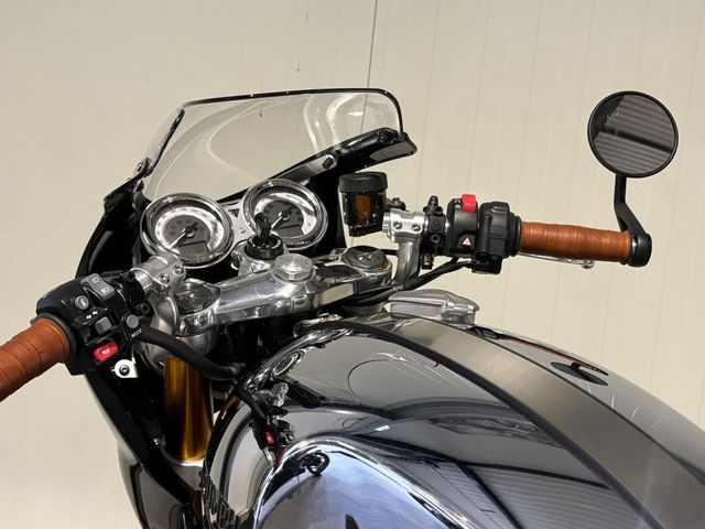 triumph - thruxton-rs-chrome-edition
