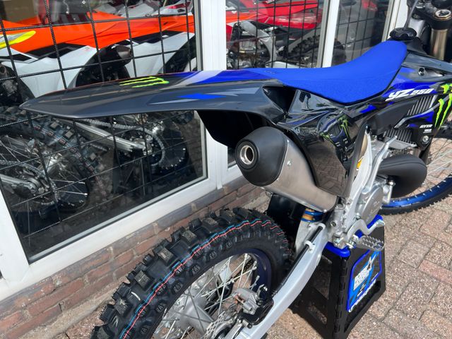 yamaha - yz-250-monster-energy-yamaha-racing-edition