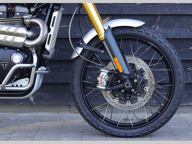 triumph - scrambler-1200-xe