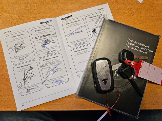 triumph - scrambler-1200-xe