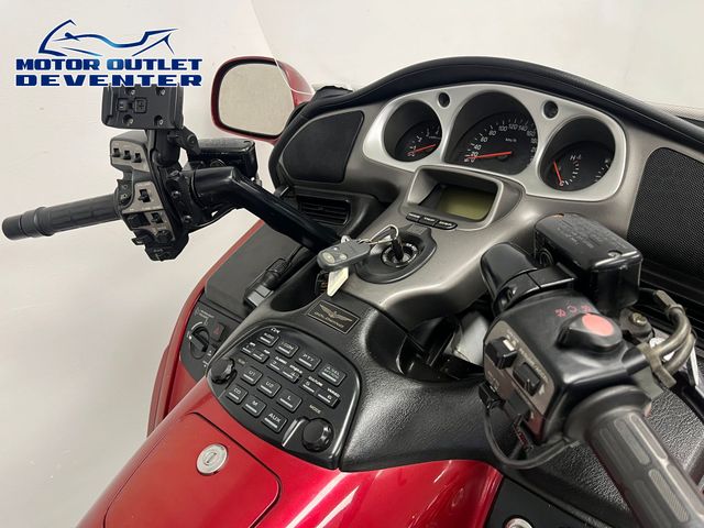 honda - gl-1800-goldwing-abs