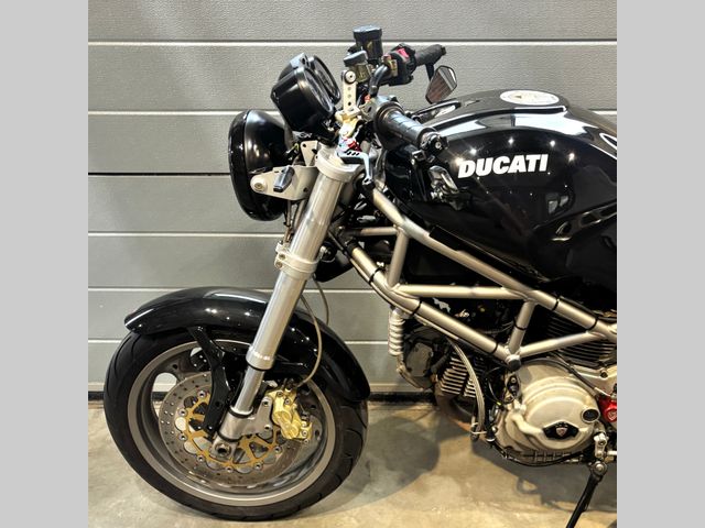 ducati - m-900-i.e.-dark