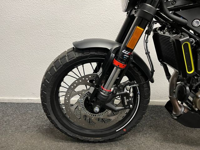 husqvarna - svartpilen-125