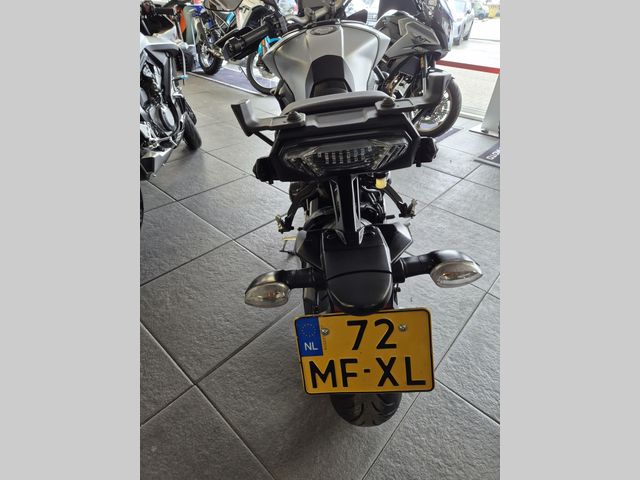 yamaha - tracer-900-abs