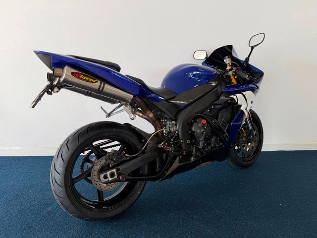 yamaha - yzf-r1