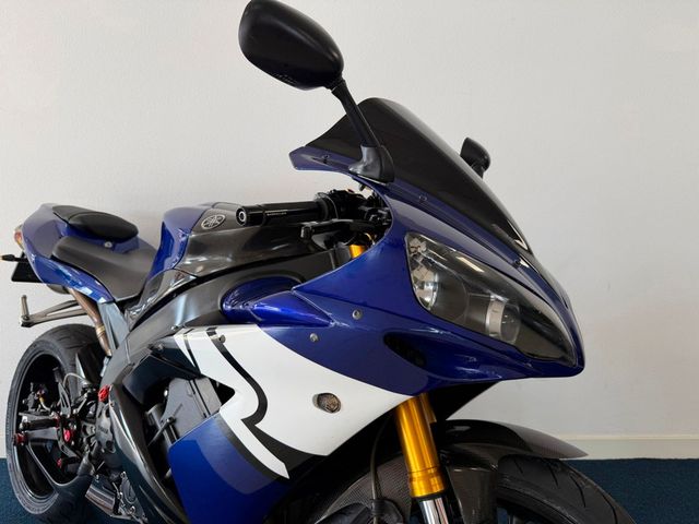 yamaha - yzf-r1