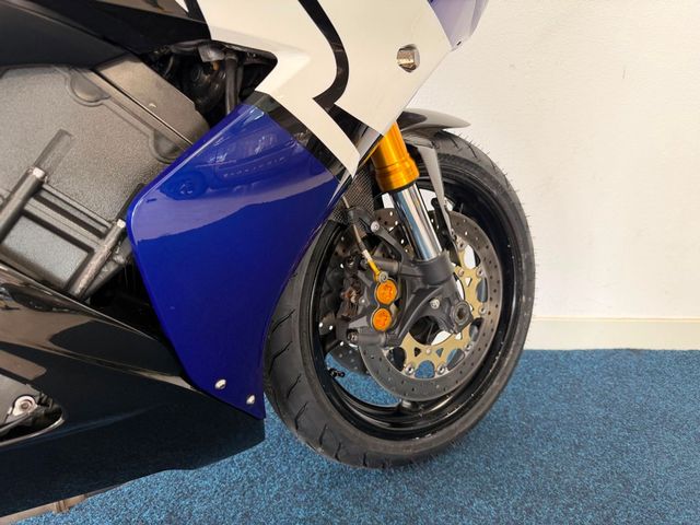 yamaha - yzf-r1