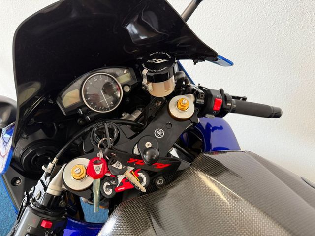 yamaha - yzf-r1