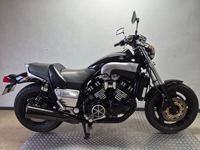 yamaha - vmax