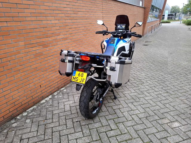 honda - crf-1100-l-africa-twin