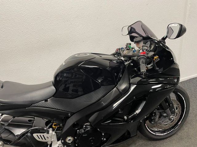 suzuki - gsx-r-1000