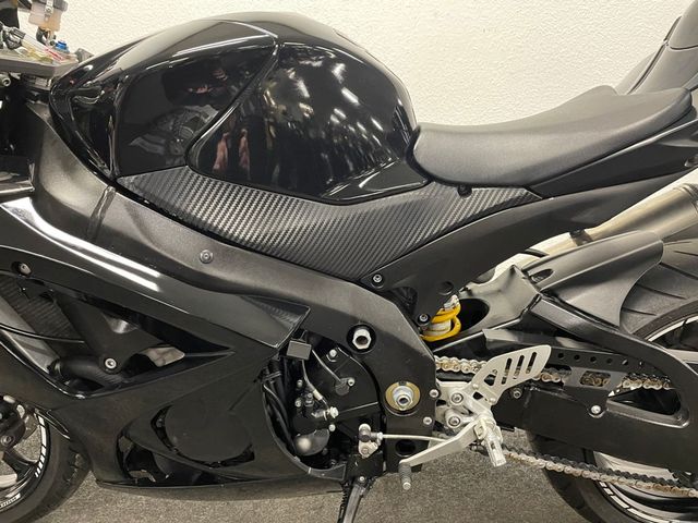 suzuki - gsx-r-1000