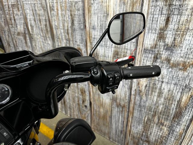 harley-davidson - electra-glide-ultra-limited-flhtk
