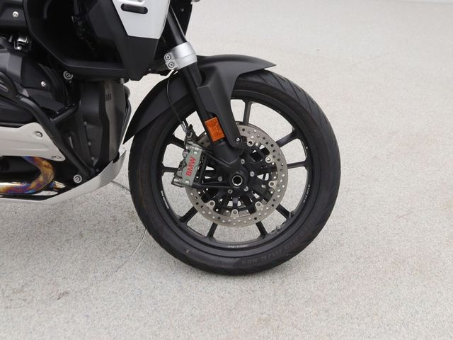 bmw - r-1300-gs-adventure