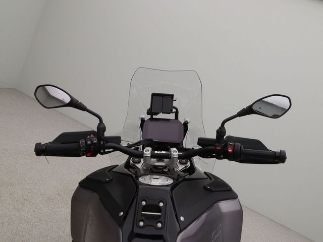 bmw - r-1300-gs-adventure