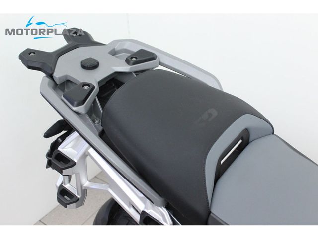 bmw - r-1300-gs-adventure