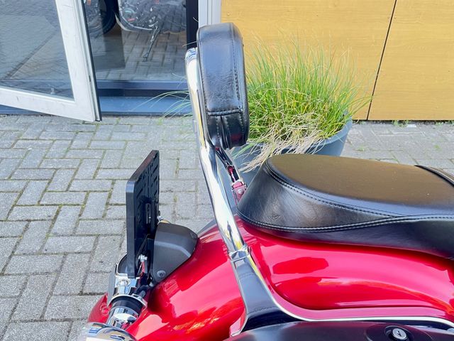 yamaha - xvs-1300-a-midnight-star