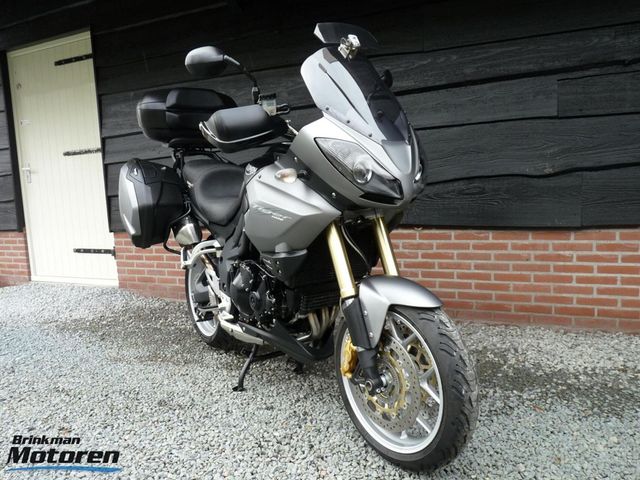 triumph - tiger-1050