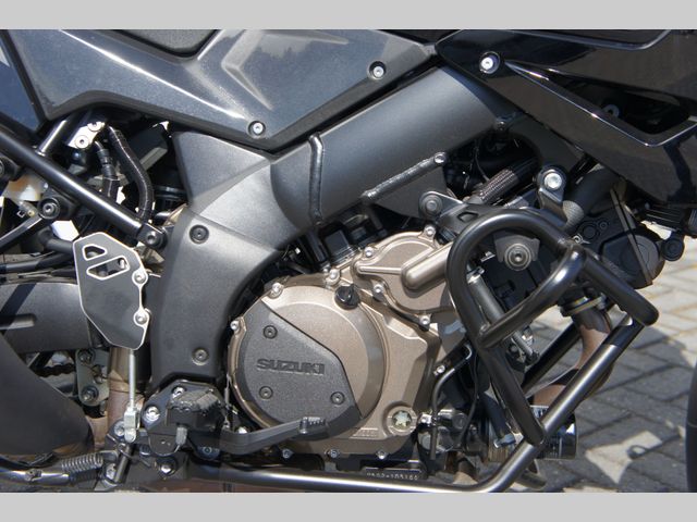 suzuki - v-strom-1050-a
