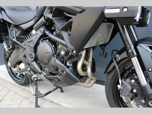 kawasaki - versys-650-grand-tourer