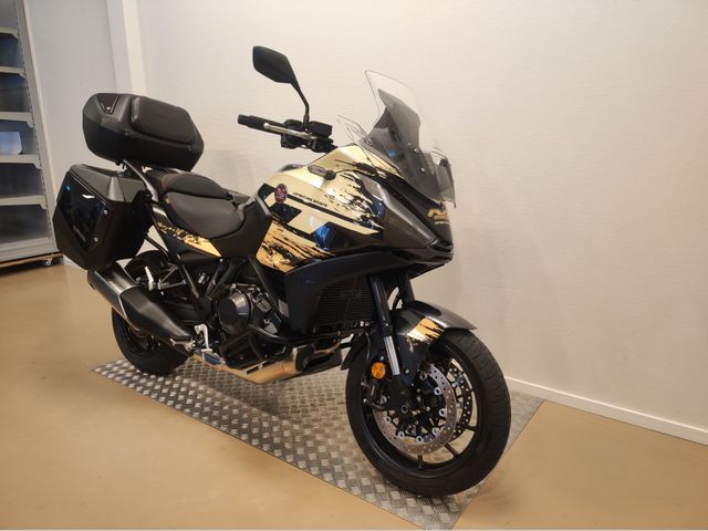 honda - nt-1100