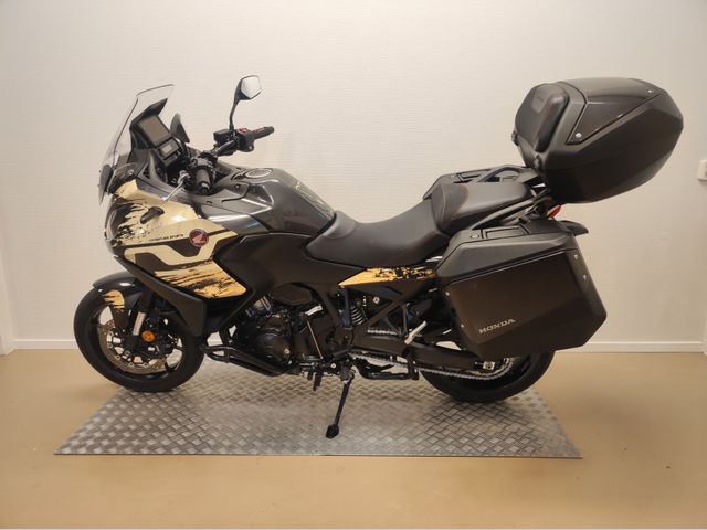 honda - nt-1100
