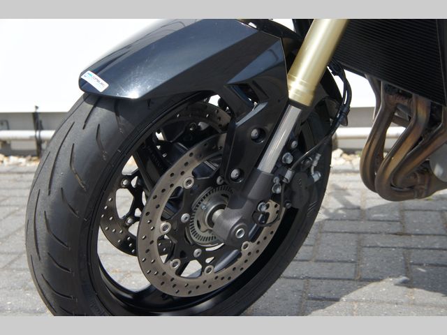 suzuki - gsr-750-a