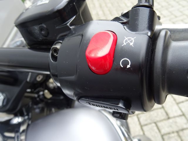 triumph - speedmaster