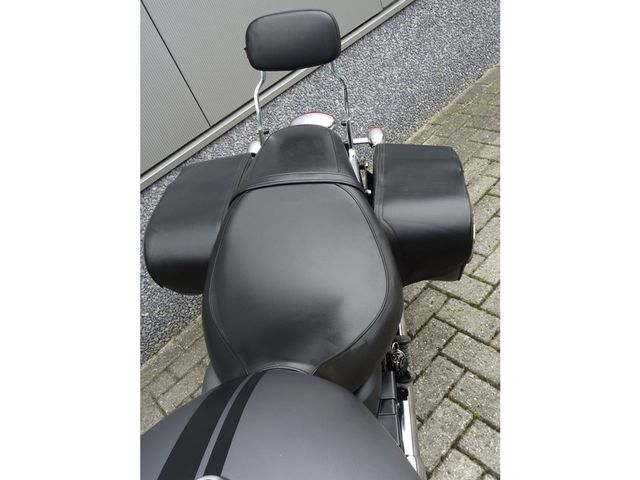 triumph - speedmaster