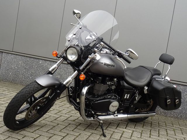 triumph - speedmaster