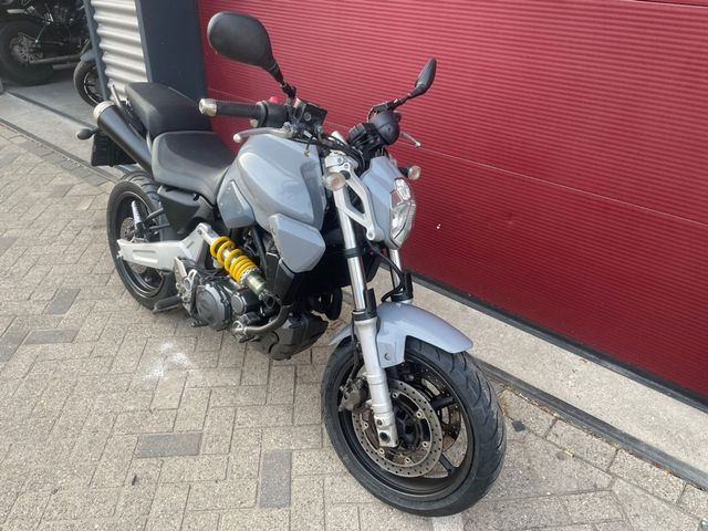 yamaha - mt-03