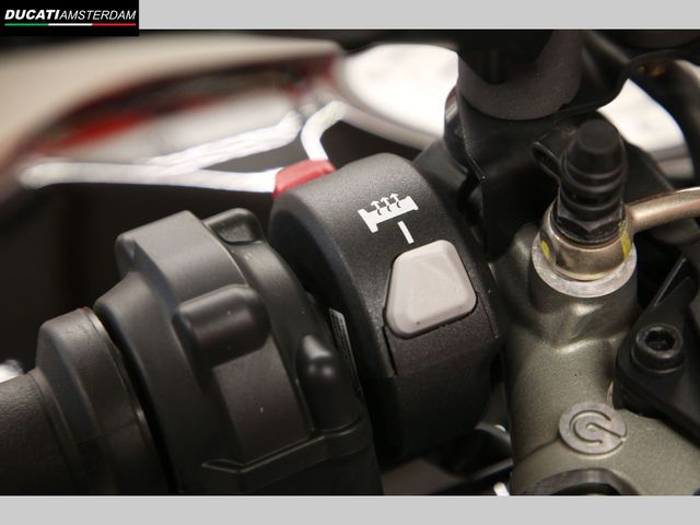ducati - multistrada-v2-s