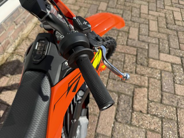 ktm - sx-e3