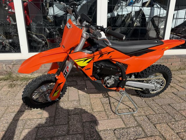 ktm - sx-e3