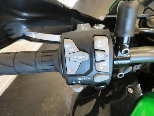 kawasaki - versys-1000-grand-tourer