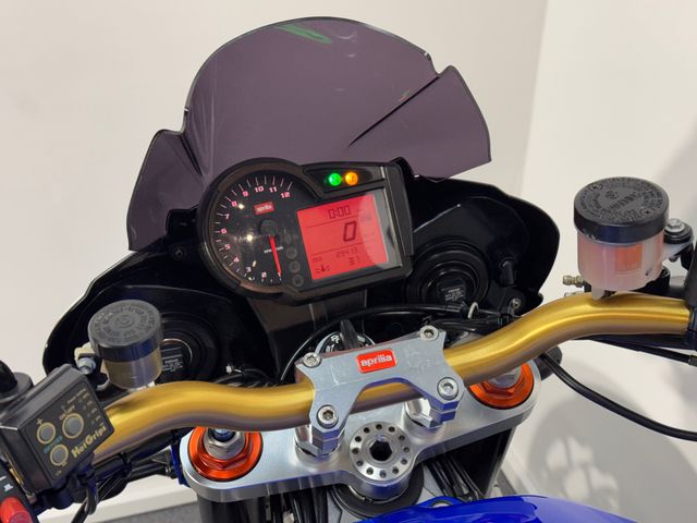 aprilia - tuono-1000-r