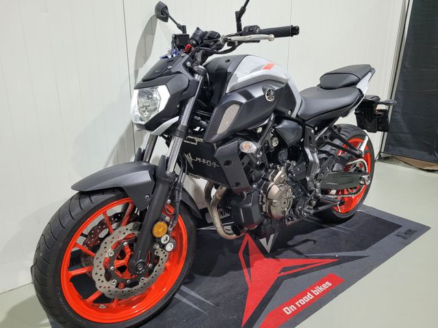 yamaha - mt-07-abs