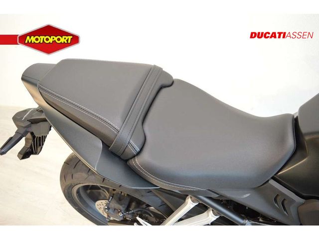 honda - cbr-650-r