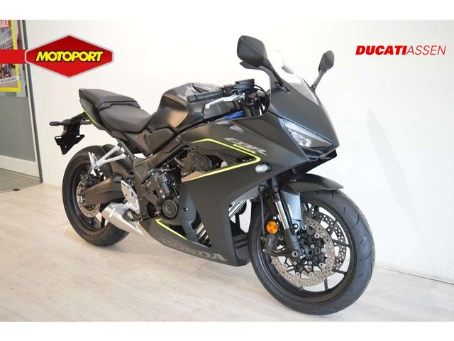 honda - cbr-650-r