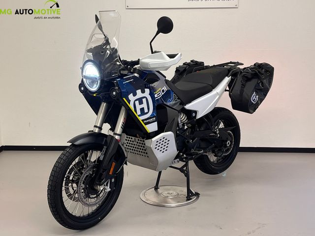 husqvarna - norden-901-expedition