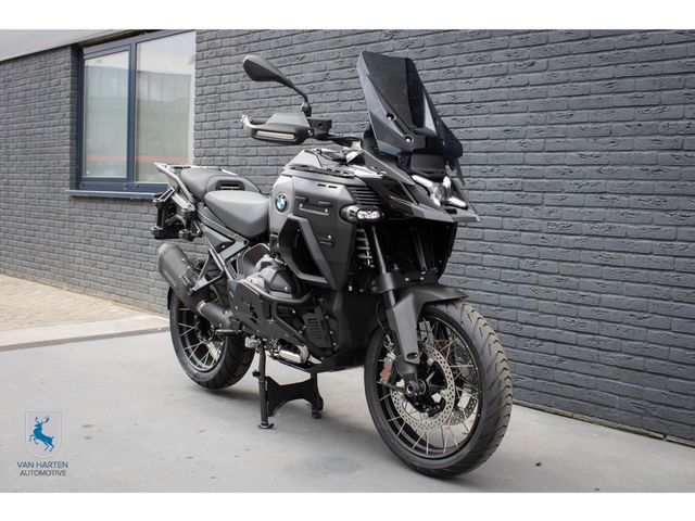 bmw - r-1300-gs-adventure-triple-black