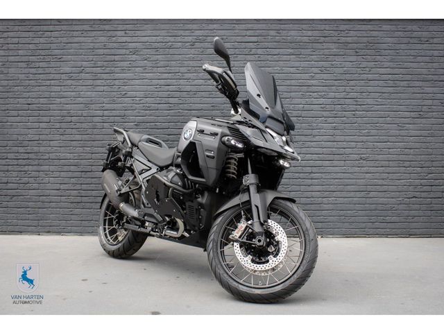 bmw - r-1300-gs-adventure-triple-black